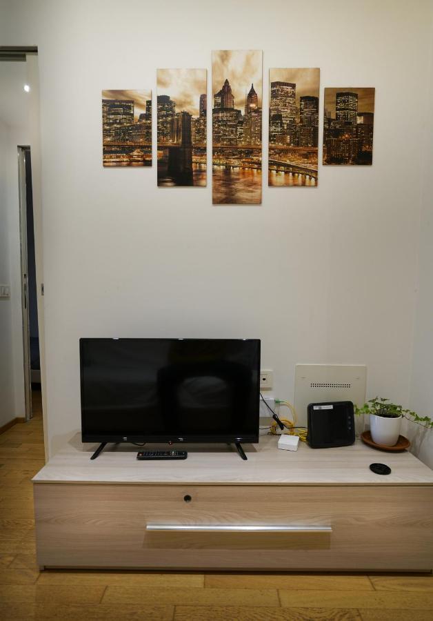 Fast Wifi E Netflix -- Centro Di Rho Vicino Stazione 아파트 외부 사진